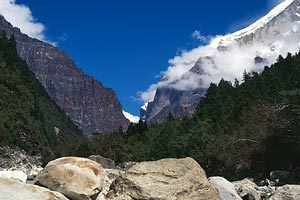 Trekking in Dhaulagiri Region